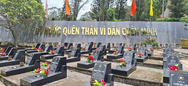 BẢNG HIỆU CHỮ NỔI INOX GIÁ RẺ TÂN UYÊN