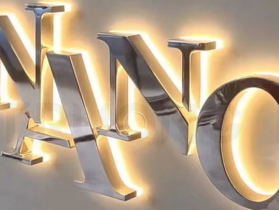 Chữ Nổi Inox Đèn Sáng Chân