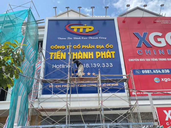 BẢNG HIỆU ALU CHỮ NỔI MICA BÀU BÀNG